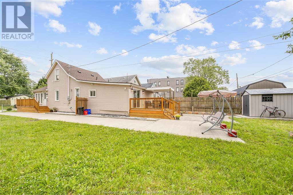 Photo 34 of 1329 Wellington, Windsor ON