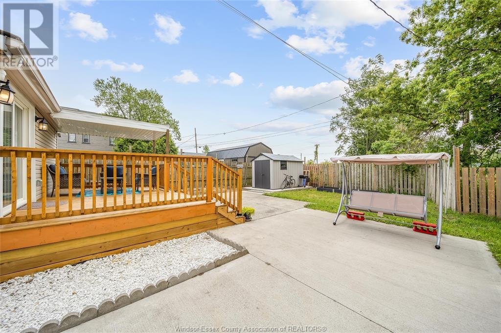 Photo 14 of 1329 Wellington, Windsor ON