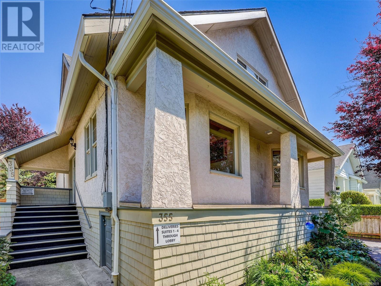 Photo 39 of 355 Richmond Ave, Victoria BC