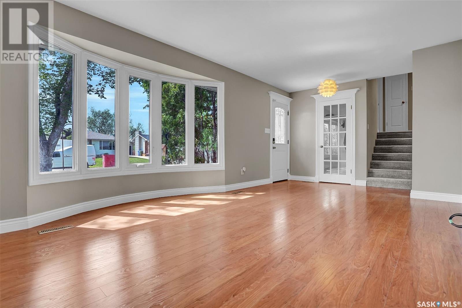 Single Family House for Sale in  Laubach CRESCENT Regina 
