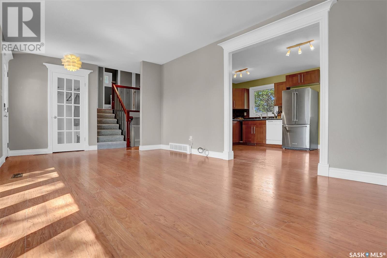Single Family House for Sale in  Laubach CRESCENT Regina 