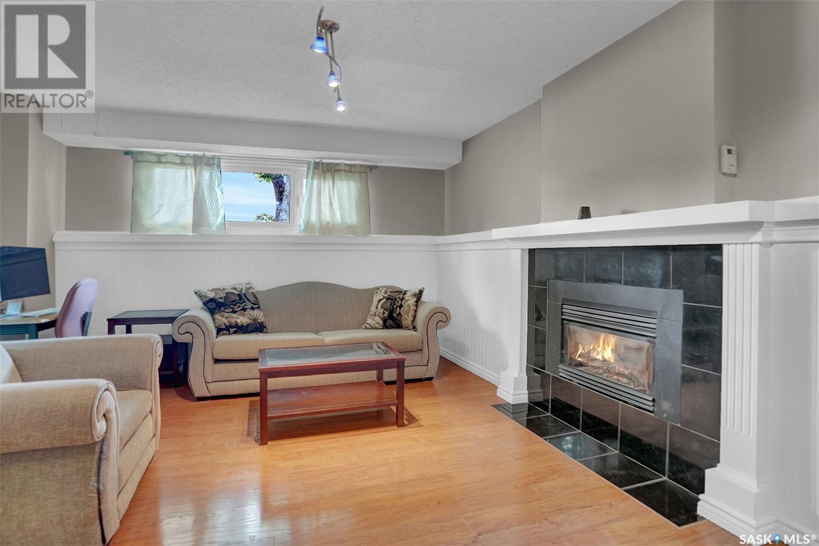 Single Family House for Sale in  Laubach CRESCENT Regina 
