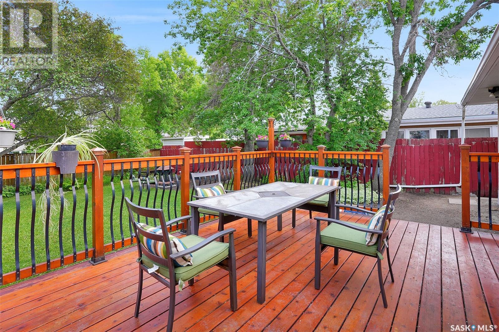 Single Family House for Sale in  Laubach CRESCENT Regina 