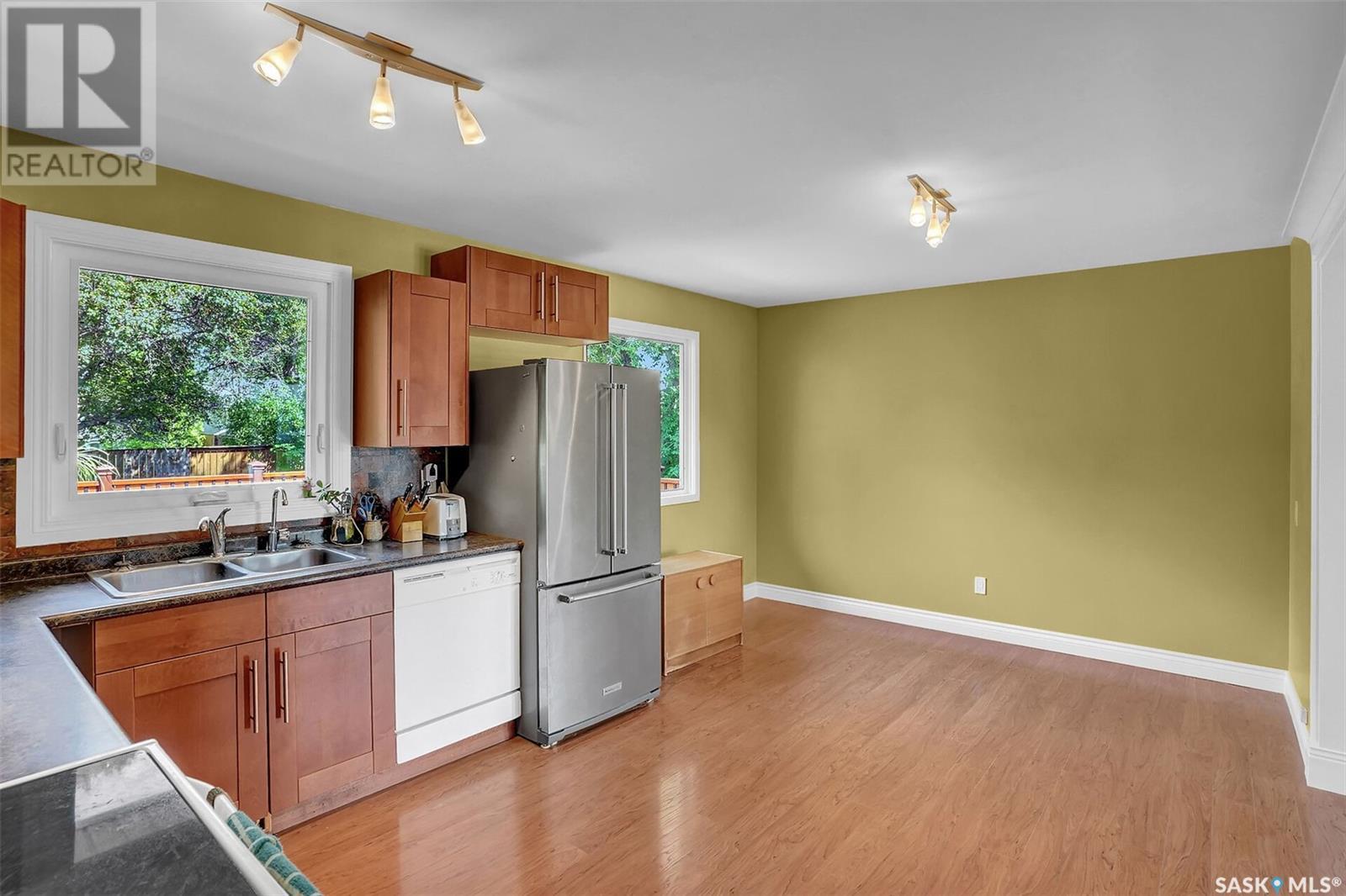 Single Family House for Sale in  Laubach CRESCENT Regina 