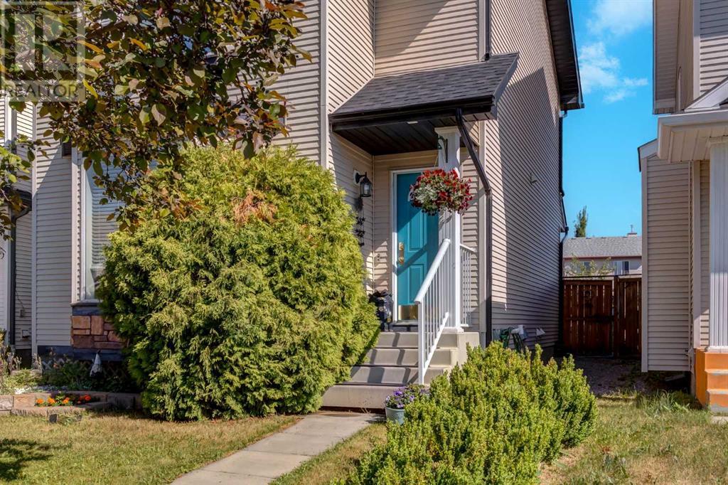 Single Family House for Sale in  Cramond Close SE Cranston Calgary 