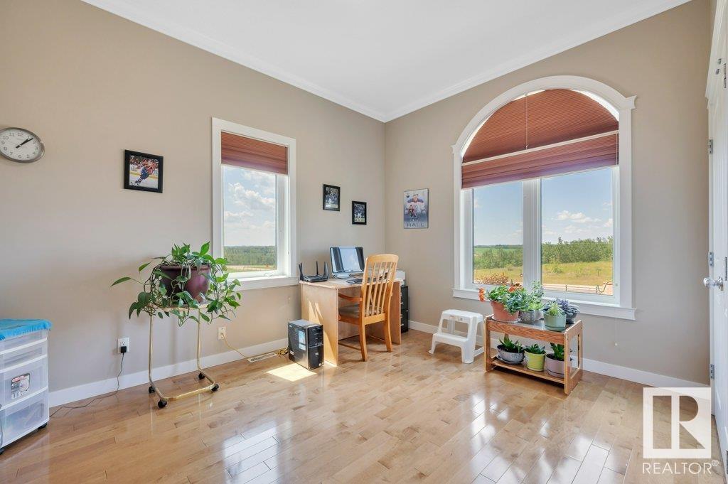 56203 RGE ROAD 230, Rural Sturgeon County