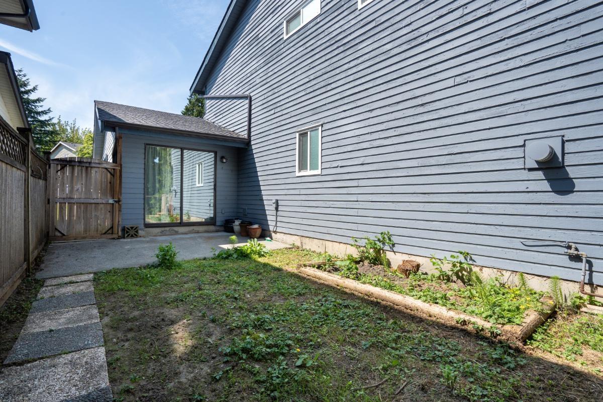 Photo 31 of 13363 65 A Avenue, Surrey BC