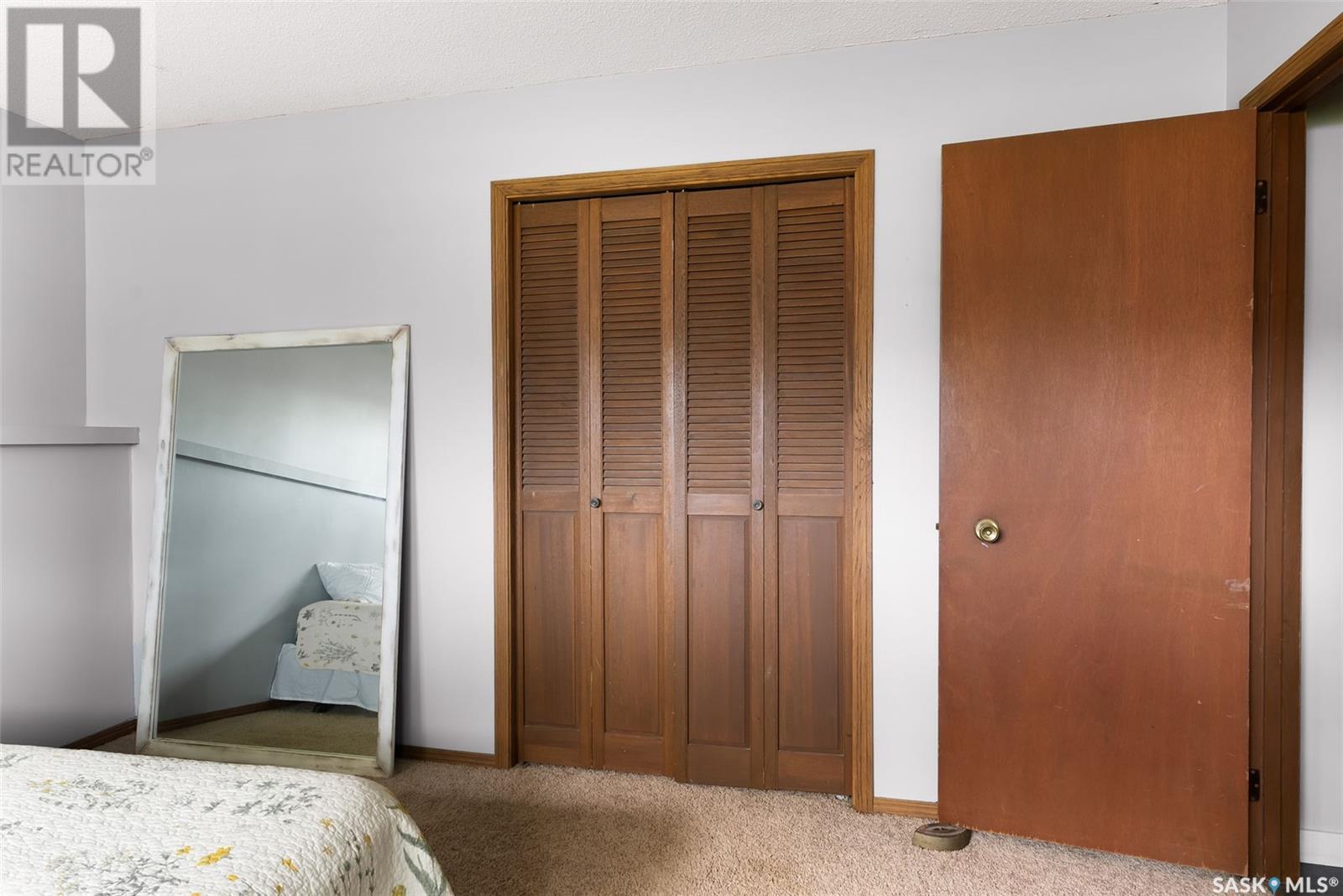 Single Family House Bi-level for Sale in  Habkirk DRIVE Regina 