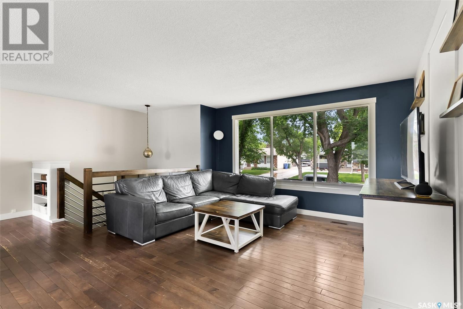 Single Family House Bi-level for Sale in  Habkirk DRIVE Regina 