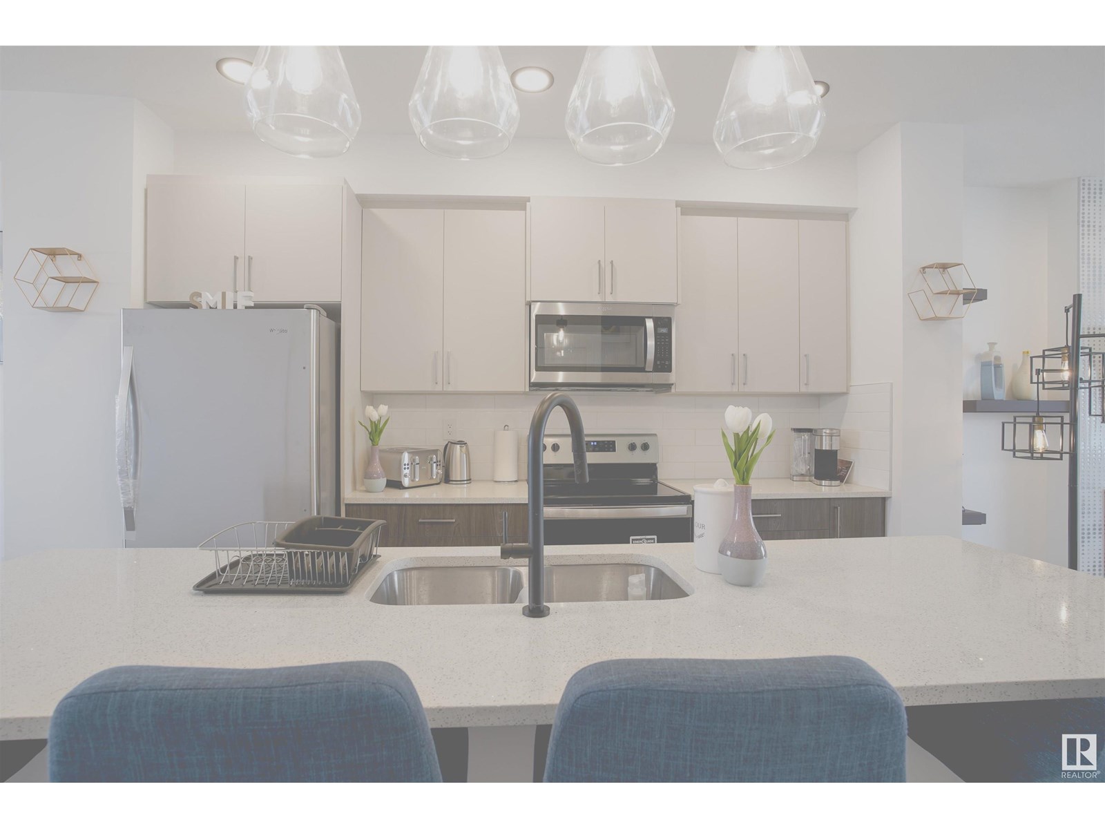 Photo 10 of 9113 155 St Nw, Edmonton AB