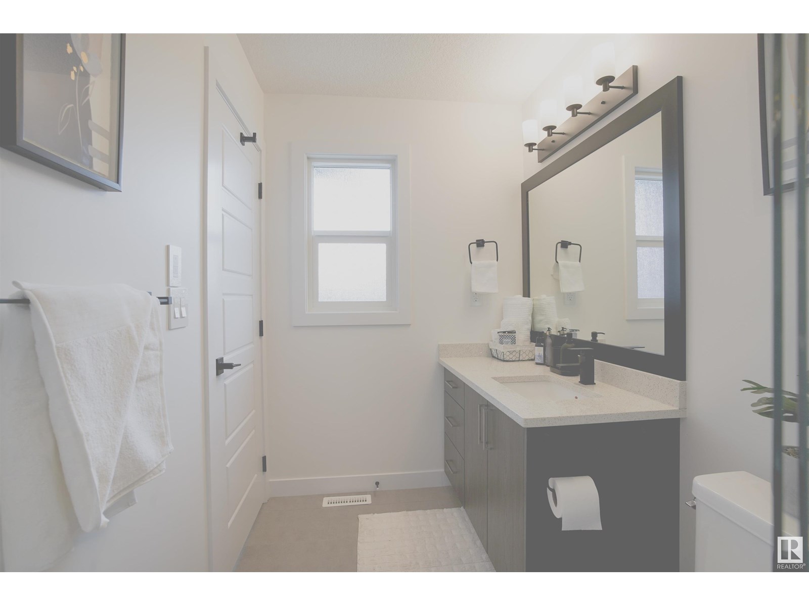Photo 18 of 9113 155 St Nw, Edmonton AB