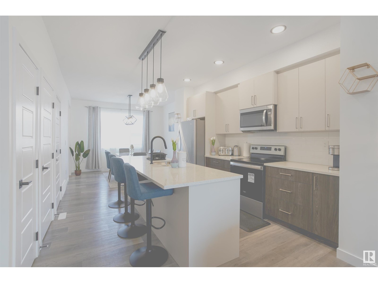 Photo 9 of 9113 155 St Nw, Edmonton AB