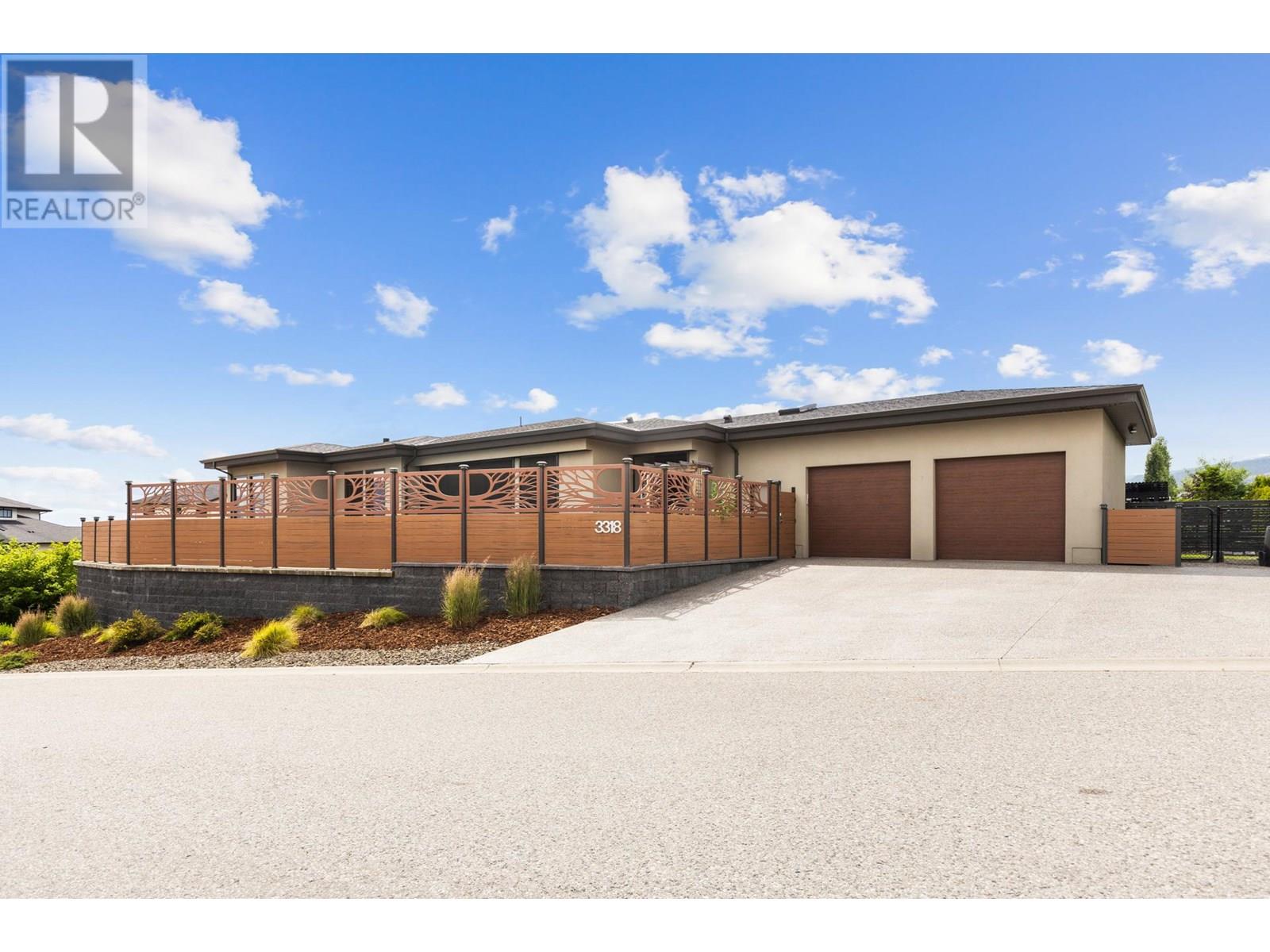 3318 Vineyard View Drive, West Kelowna