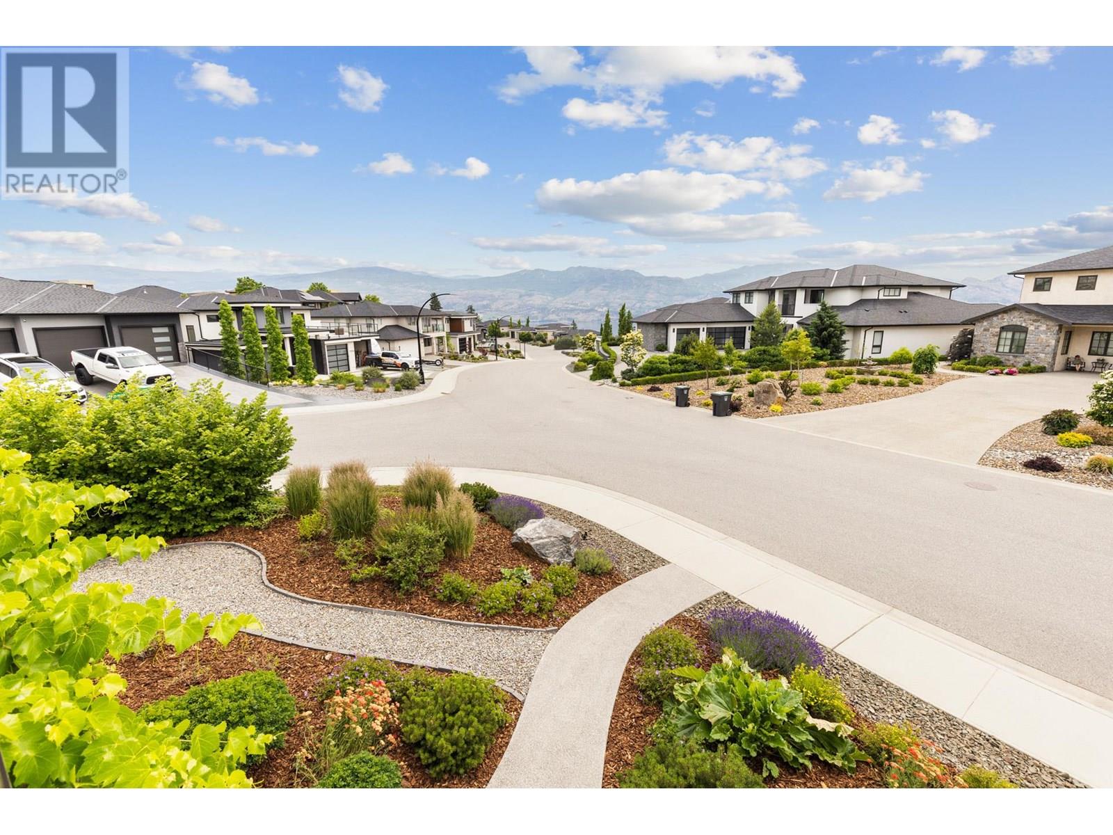 3318 Vineyard View Drive, West Kelowna