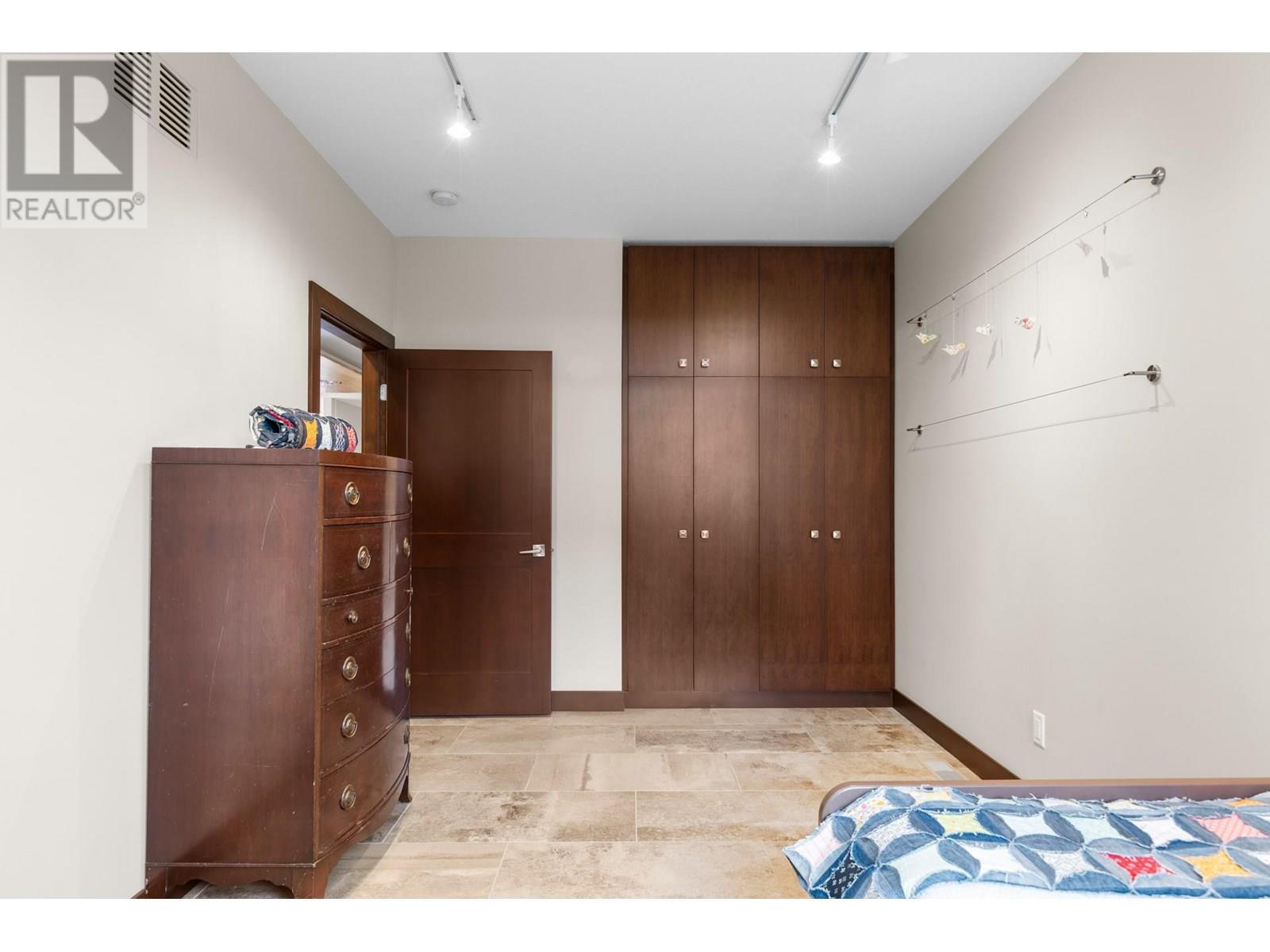 3318 Vineyard View Drive, West Kelowna