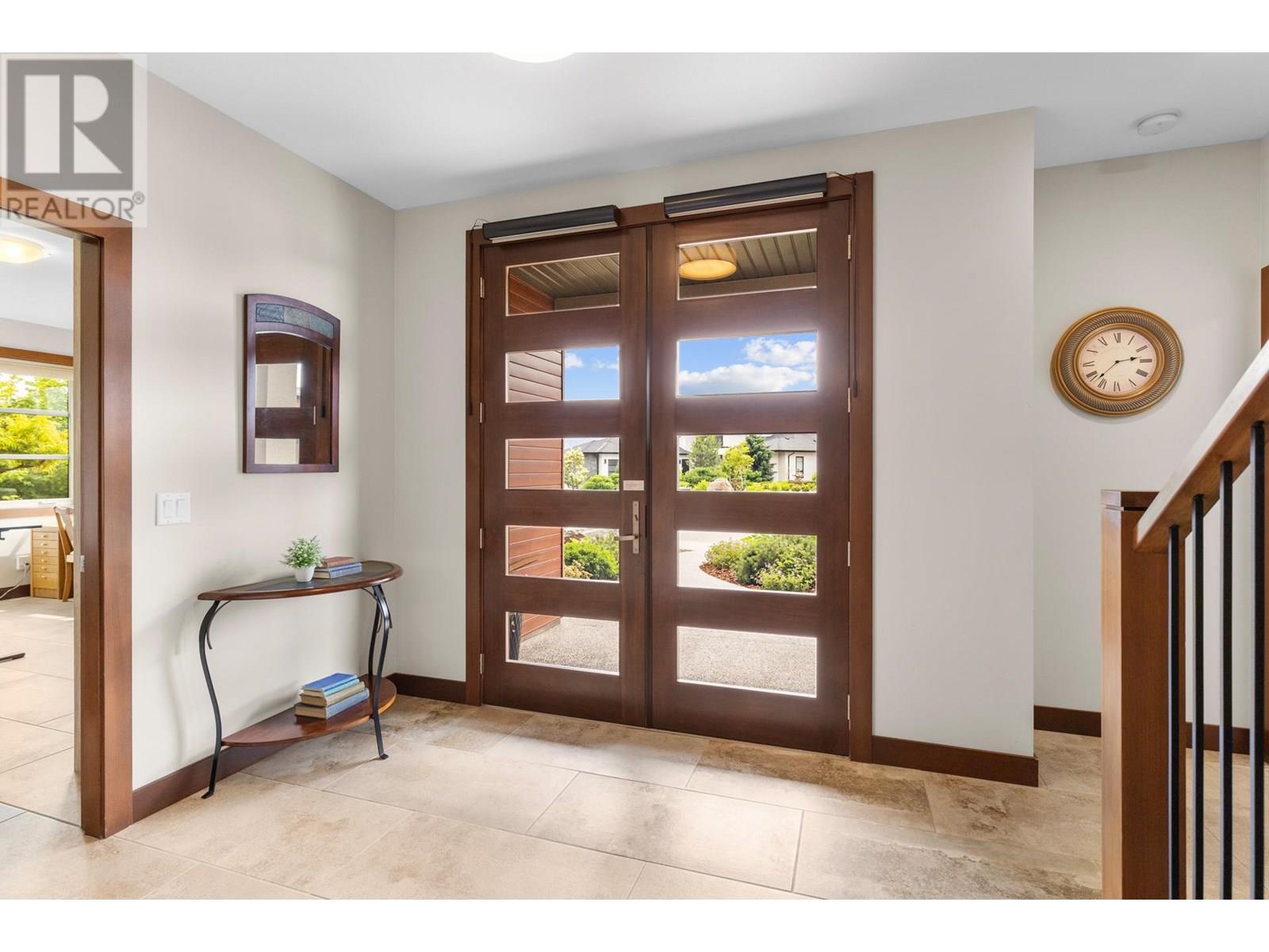3318 Vineyard View Drive, West Kelowna