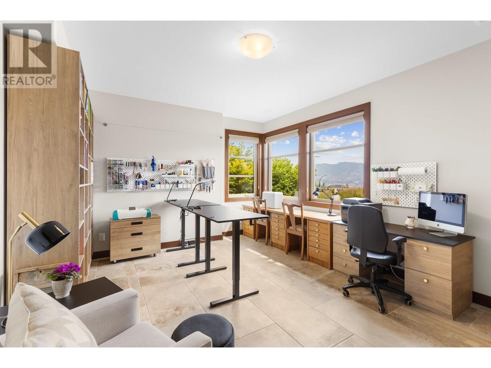 3318 Vineyard View Drive, West Kelowna