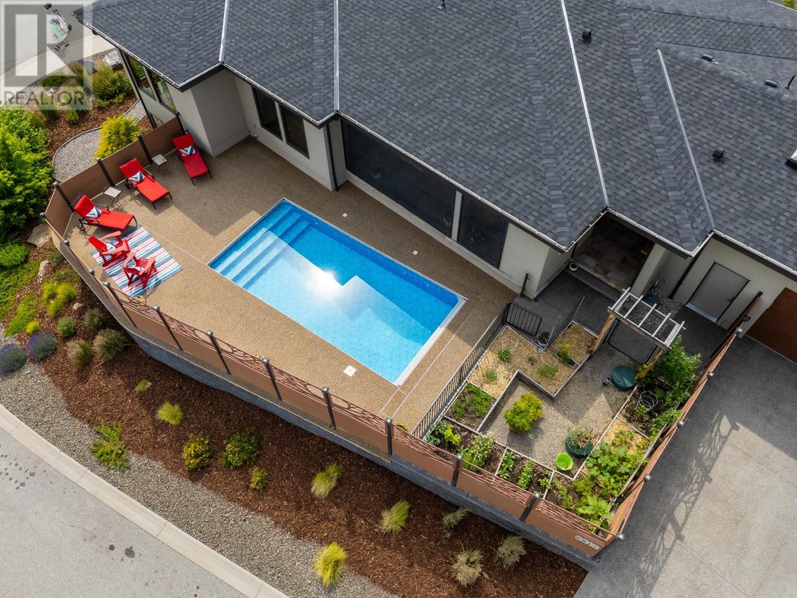 3318 Vineyard View Drive, West Kelowna