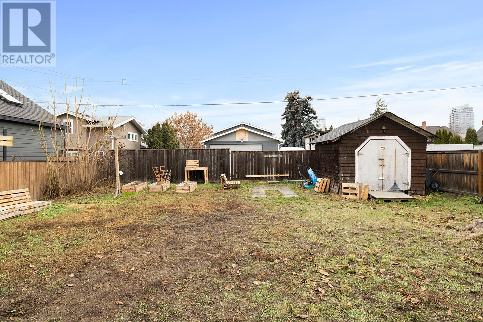  541 Okanagan Boulevard, Kelowna