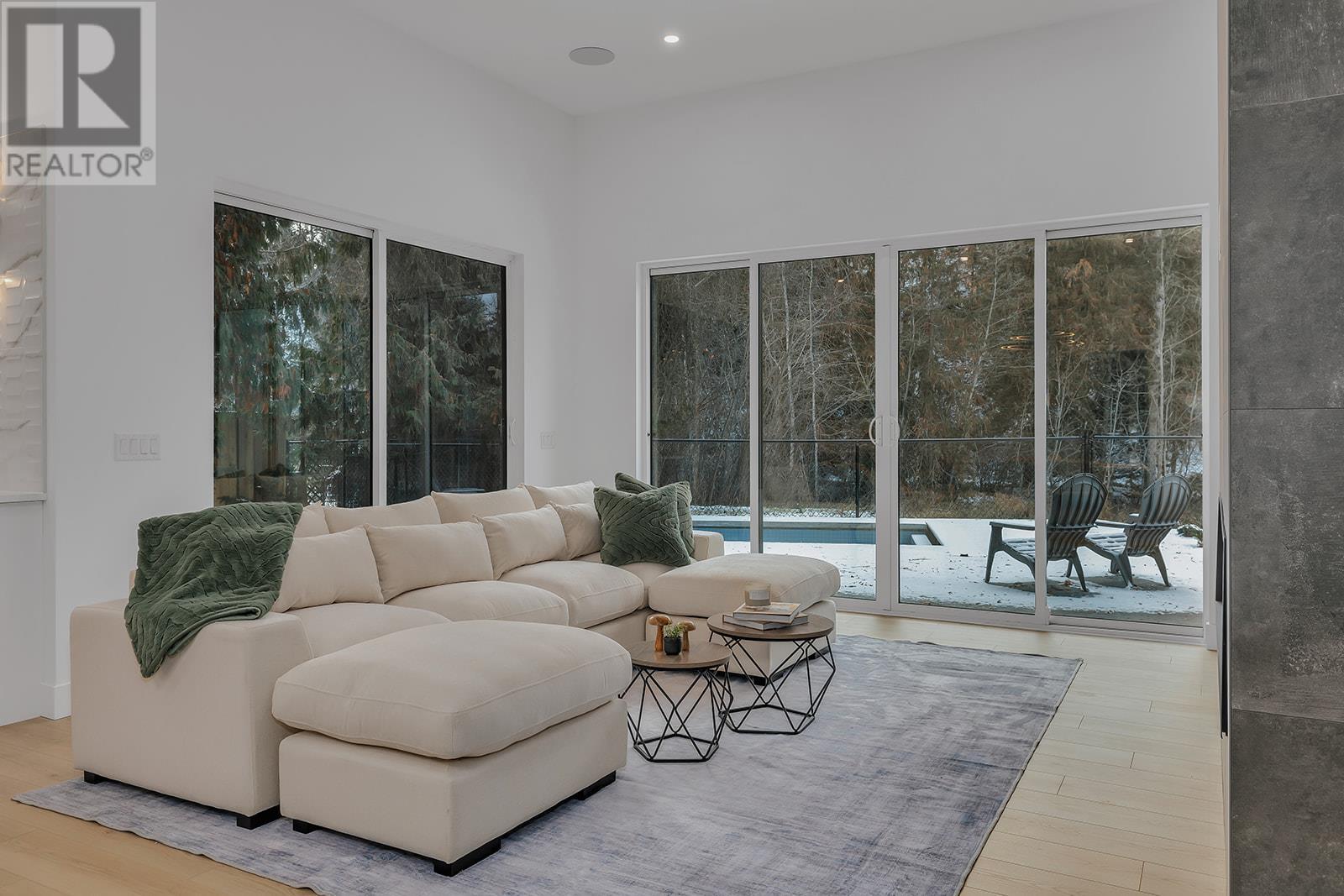 Photo 7 of 4630 Mcclure Road, Kelowna BC