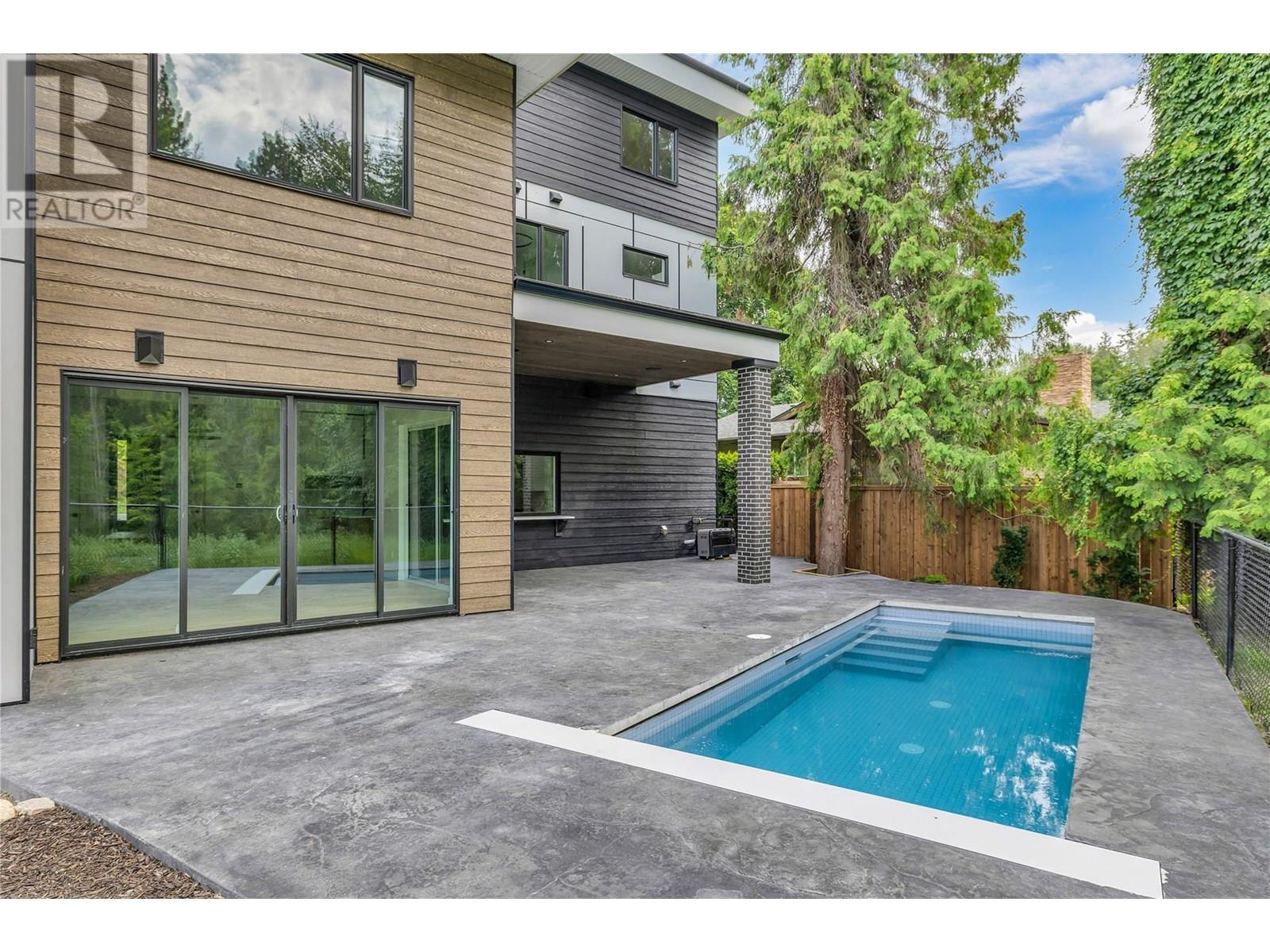 Photo 9 of 4630 Mcclure Road, Kelowna BC