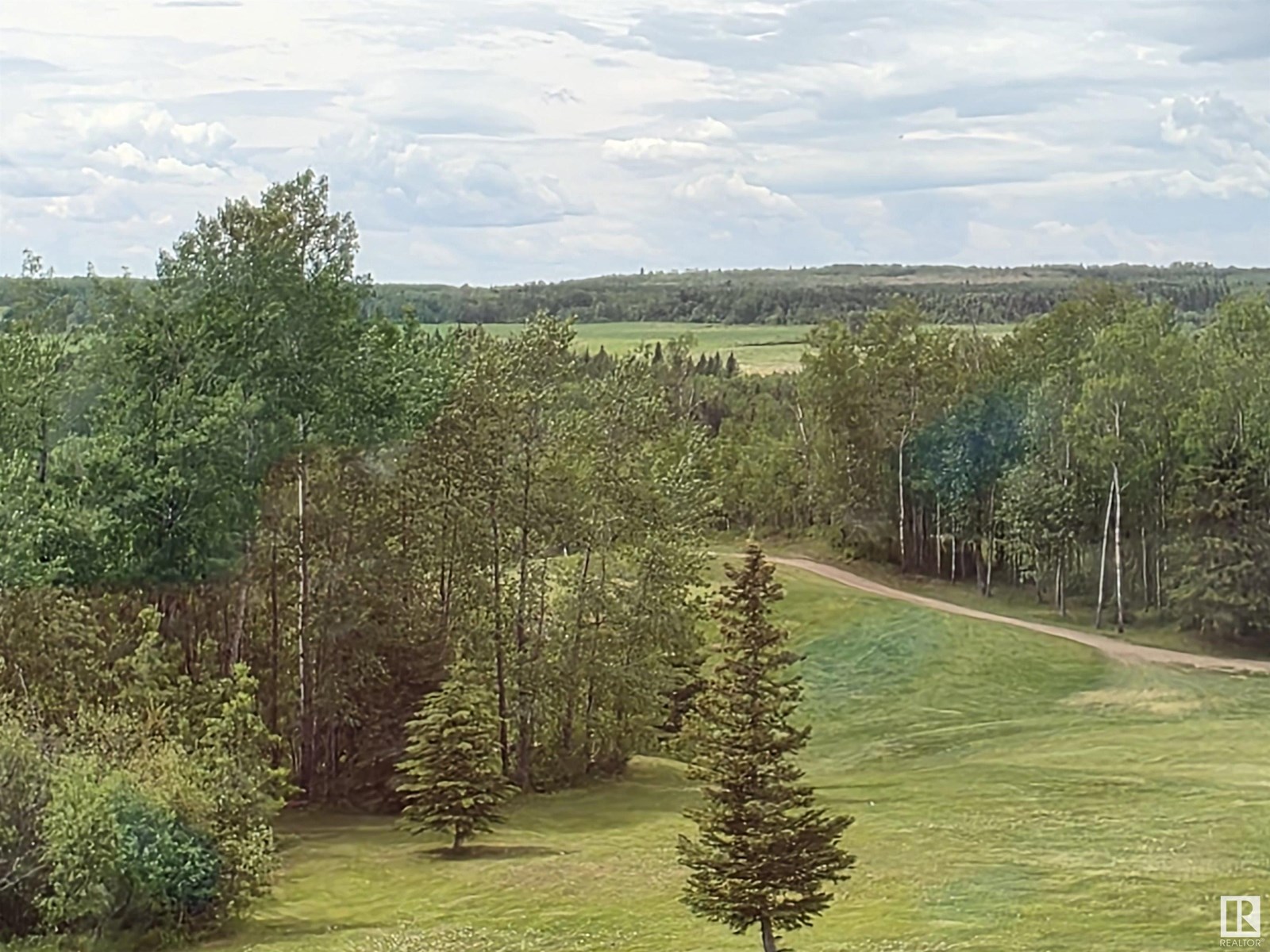 Photo 24 of 414 454029 Rge Road 11, Rural Wetaskiwin County AB