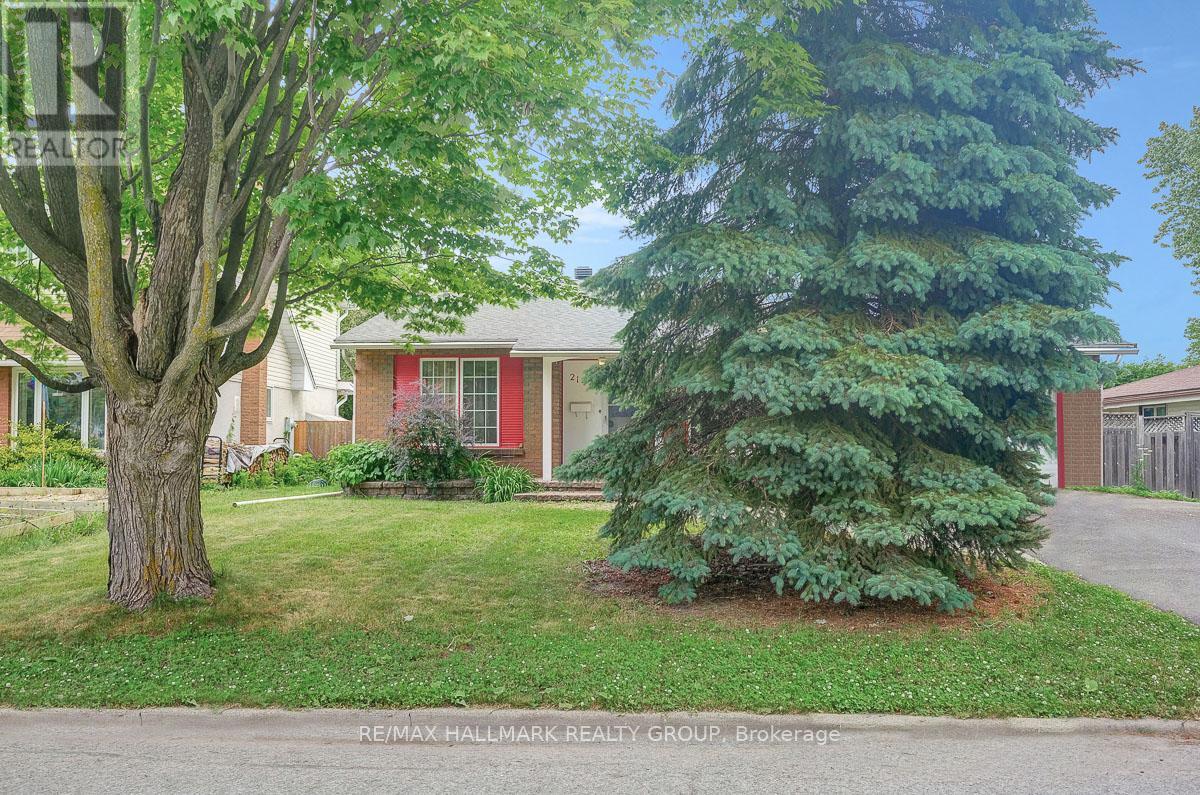 Photo 40 of 2149 Hubbard Crescent, Ottawa ON