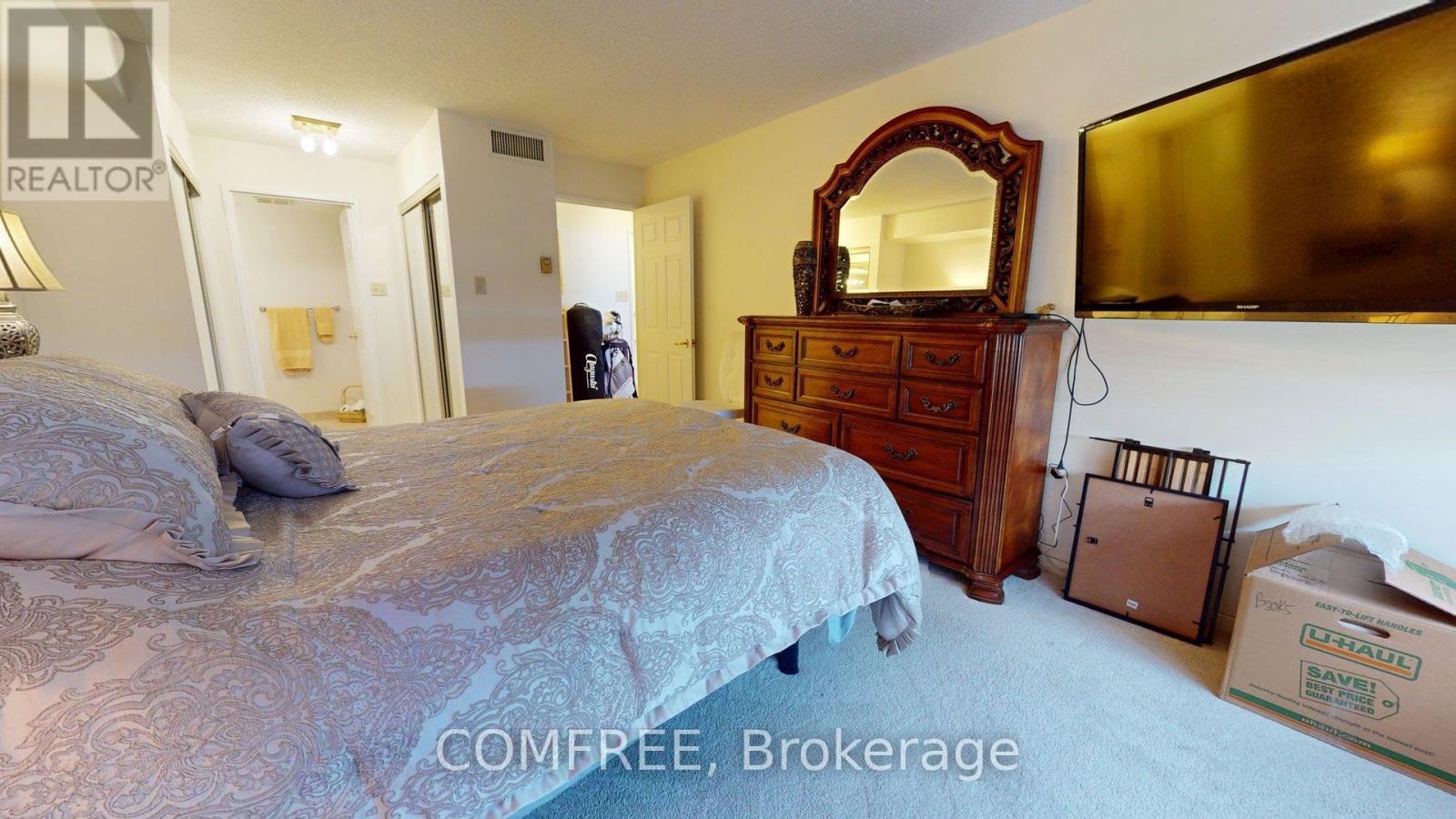 Photo 13 of 2303 1510 Riverside Drive, Ottawa ON
