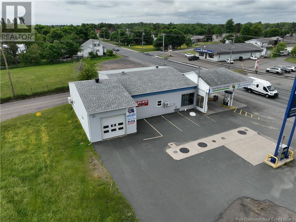 Photo 4 of 3740 Rue Principal, Tracadie NB