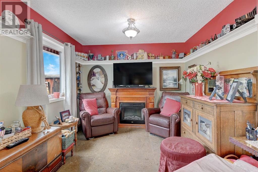 Photo 10 of 8002 103 Street, Grande Prairie AB