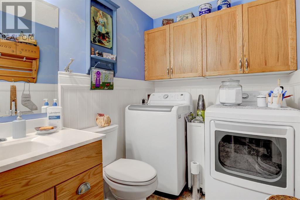 Photo 16 of 8002 103 Street, Grande Prairie AB