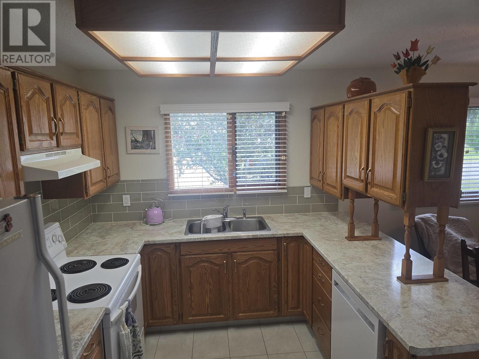 Photo 4 of 4210 Michael Road, Prince George BC