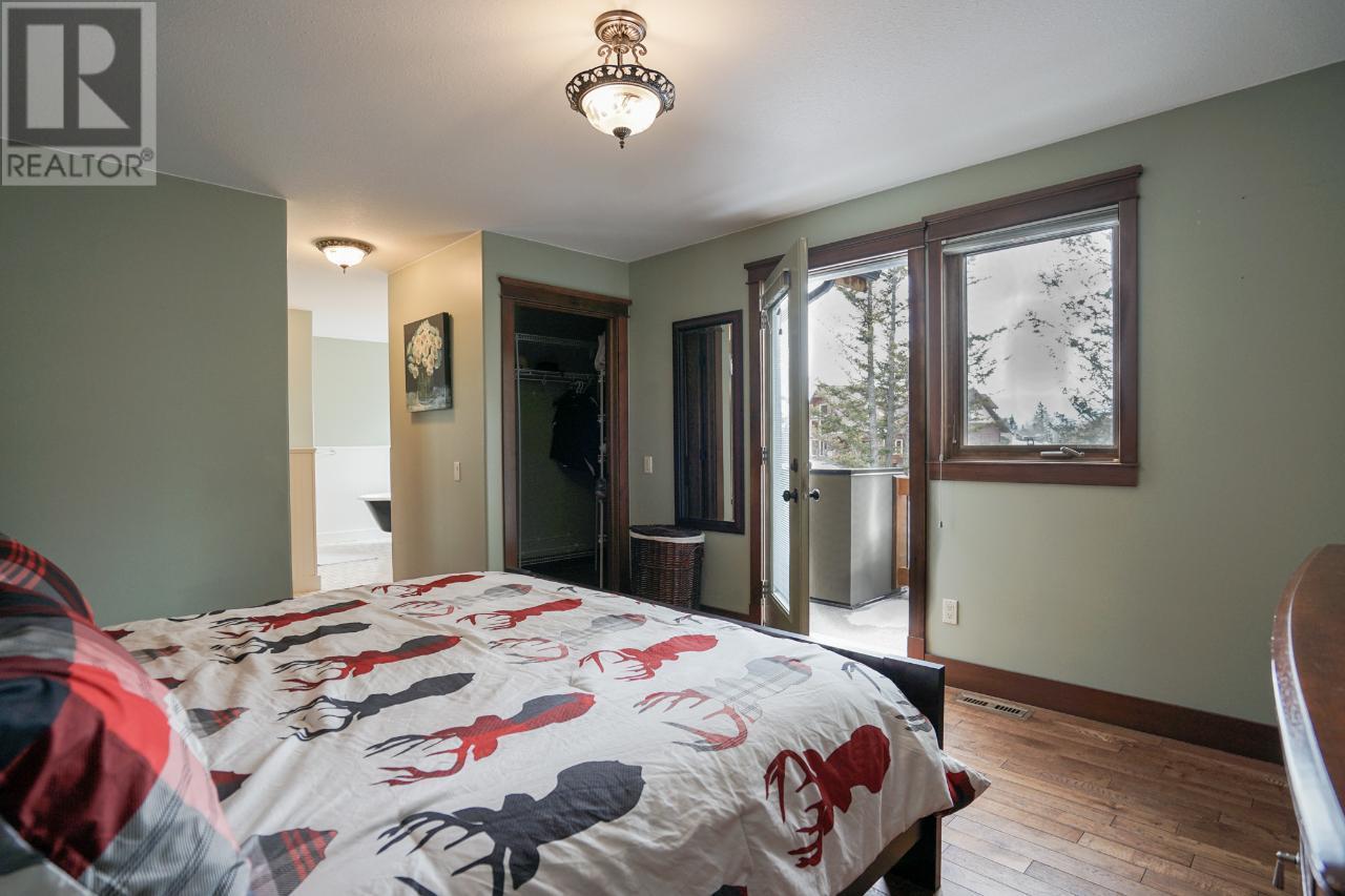 640 UPPER LAKEVIEW Road Unit# 29, Invermere
