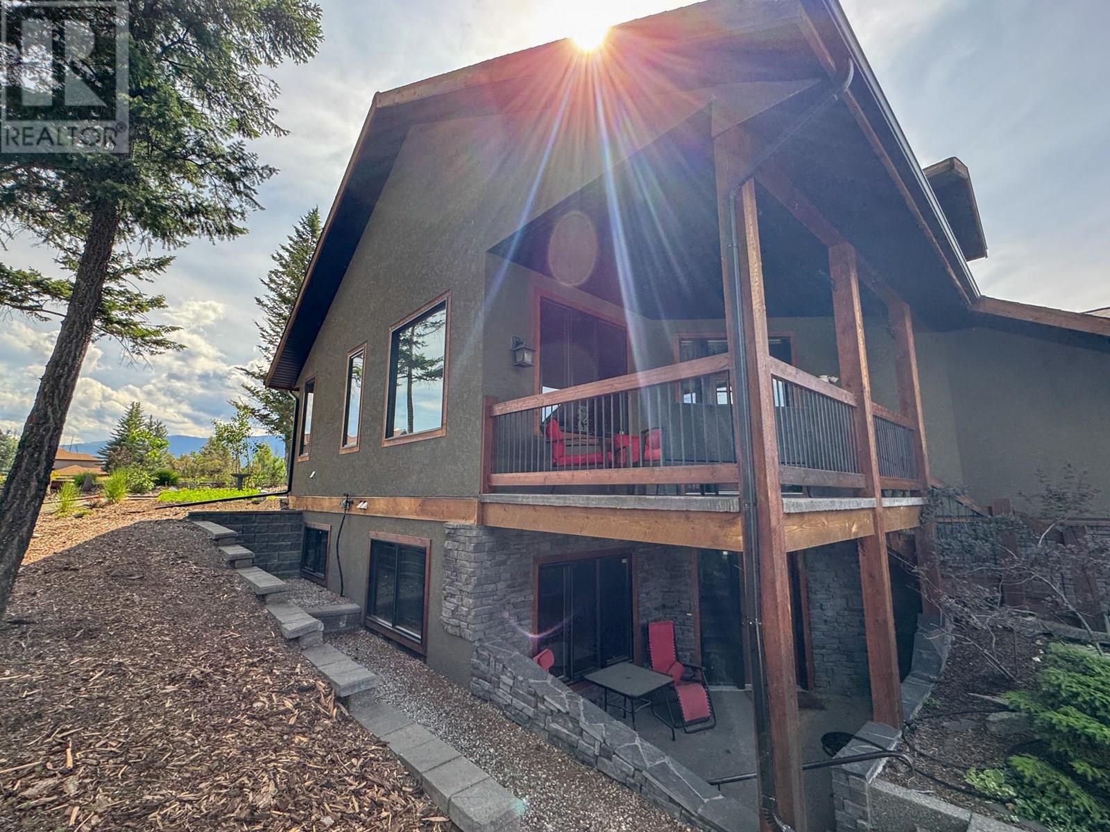 640 UPPER LAKEVIEW Road Unit# 29, Invermere