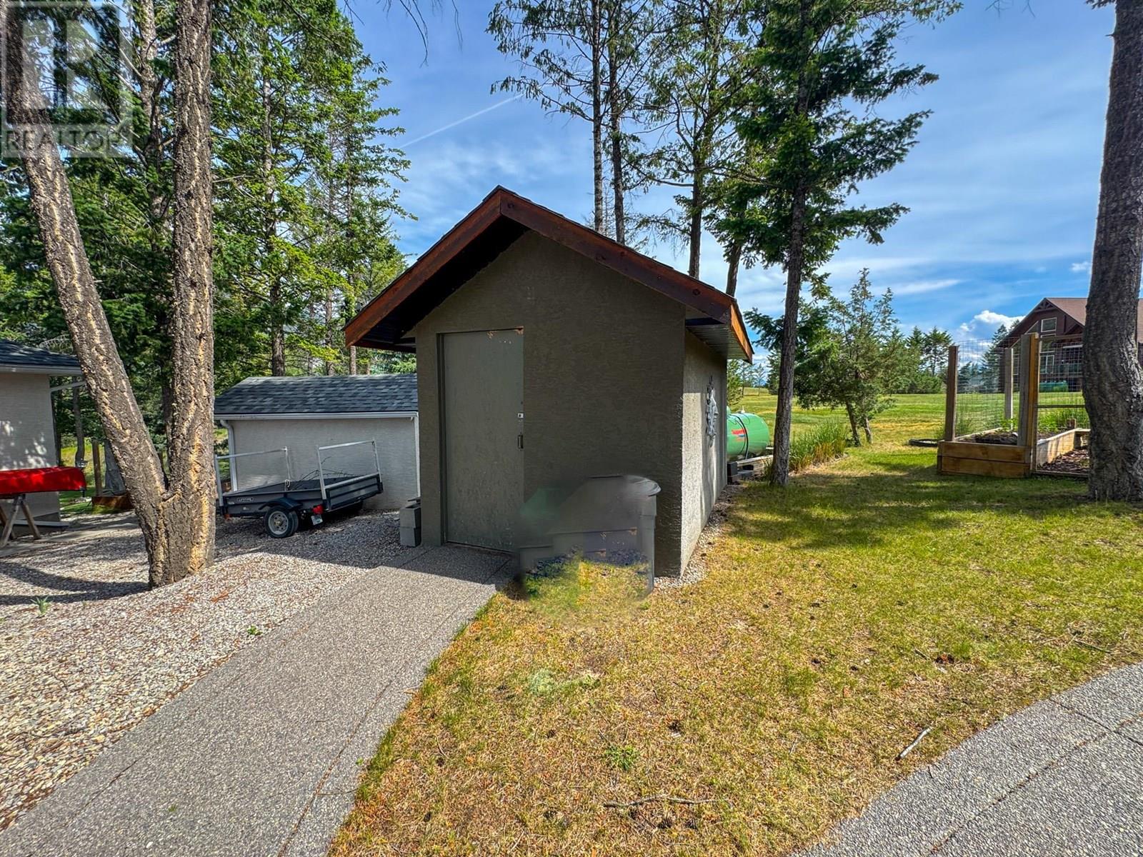 640 UPPER LAKEVIEW Road Unit# 29, Invermere
