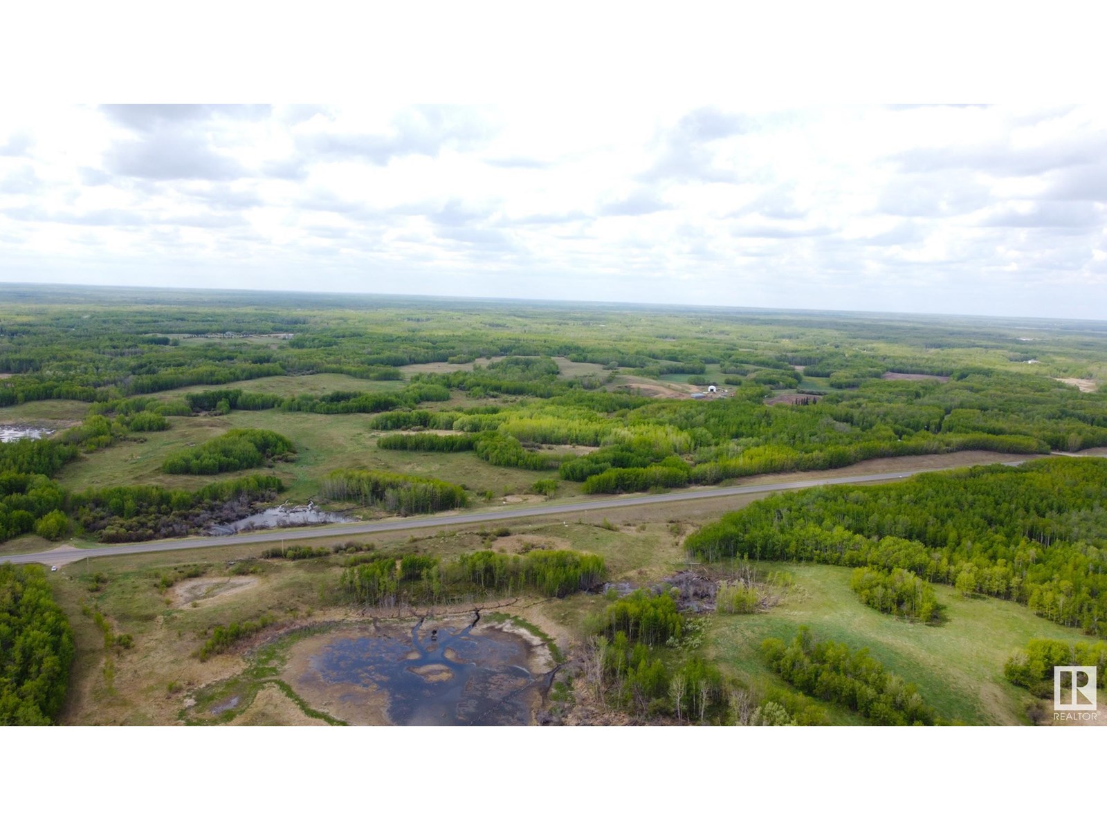 Photo 31 of 20255 And 20256 Highway 14, Rural Strathcona County AB