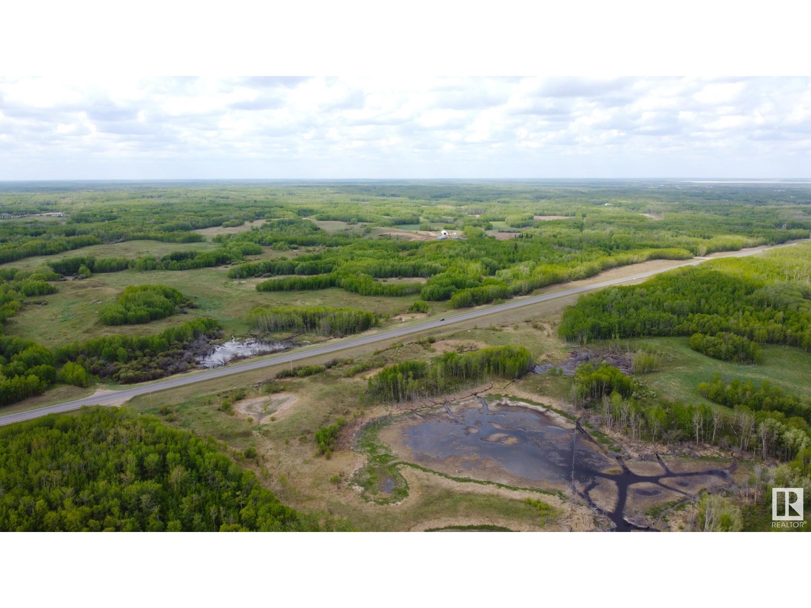 Photo 28 of 20255 And 20256 Highway 14, Rural Strathcona County AB