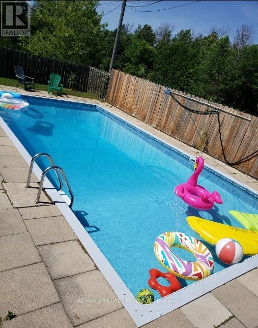 Photo 6 of 114 Duncan Street, Drummond North Elmsley ON