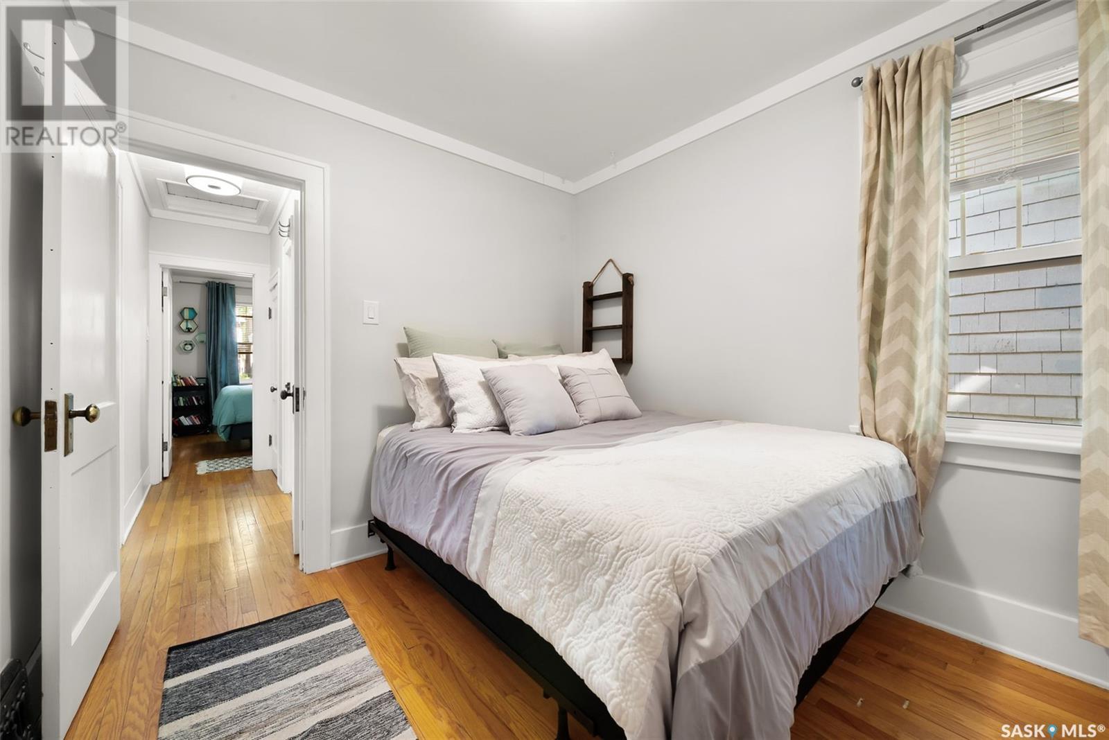 Photo 24 of 2061 Elphinstone Street, Regina SK