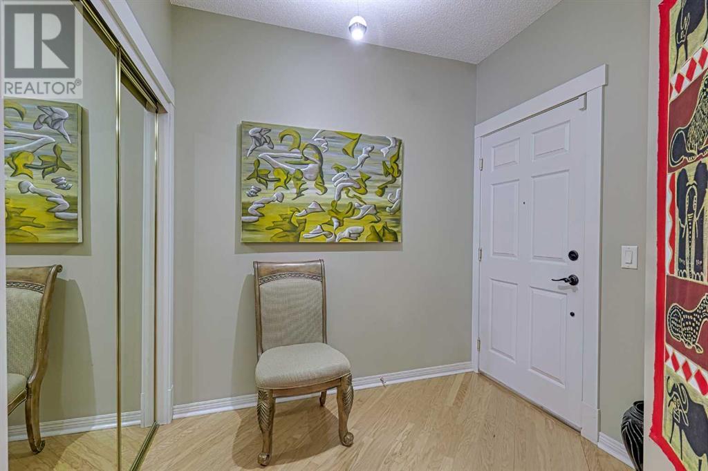 Single Family House for Sale in   Lincoln Way SW Lincoln Park Calgary 