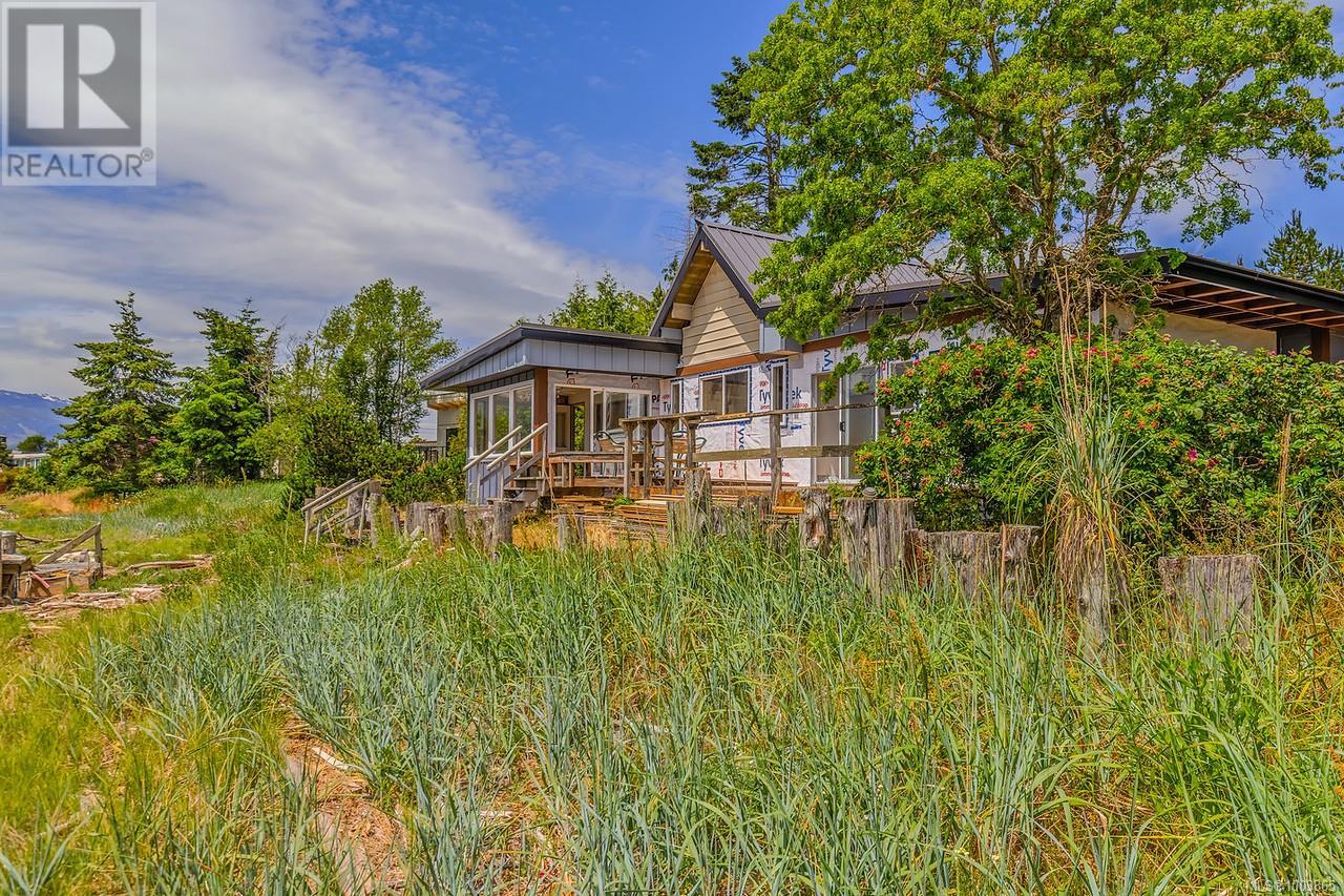 5492 Deep Bay Dr, Bowser