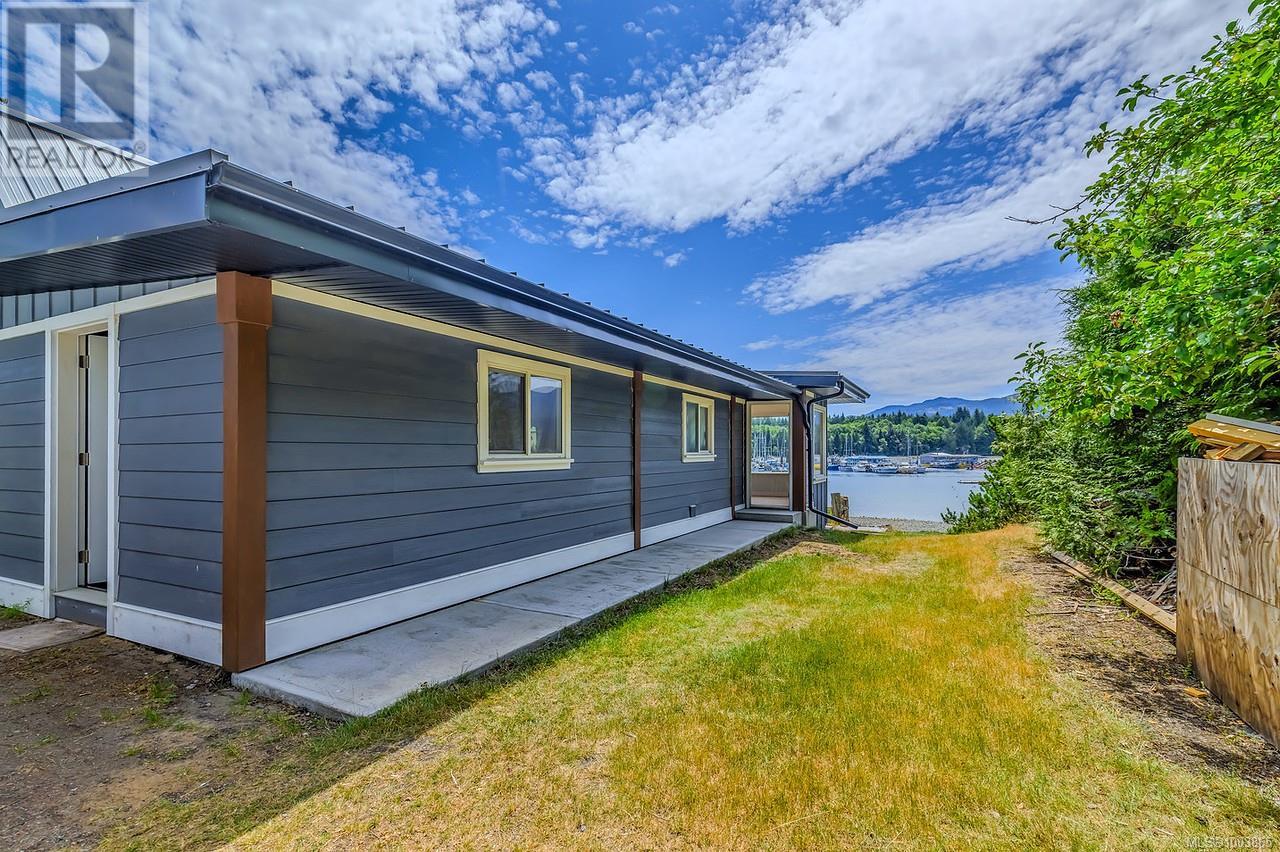 5492 Deep Bay Dr, Bowser