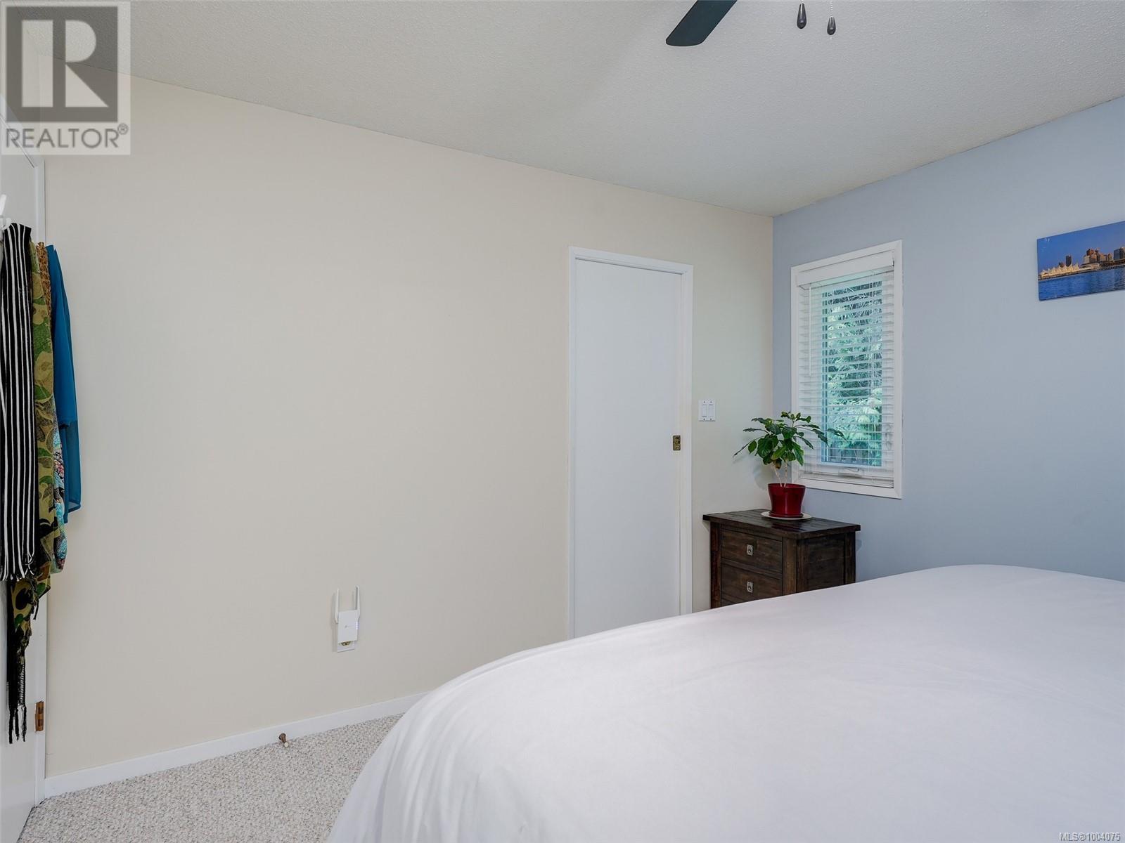 Photo 11 of 823 Cecil Blogg Dr, Colwood BC