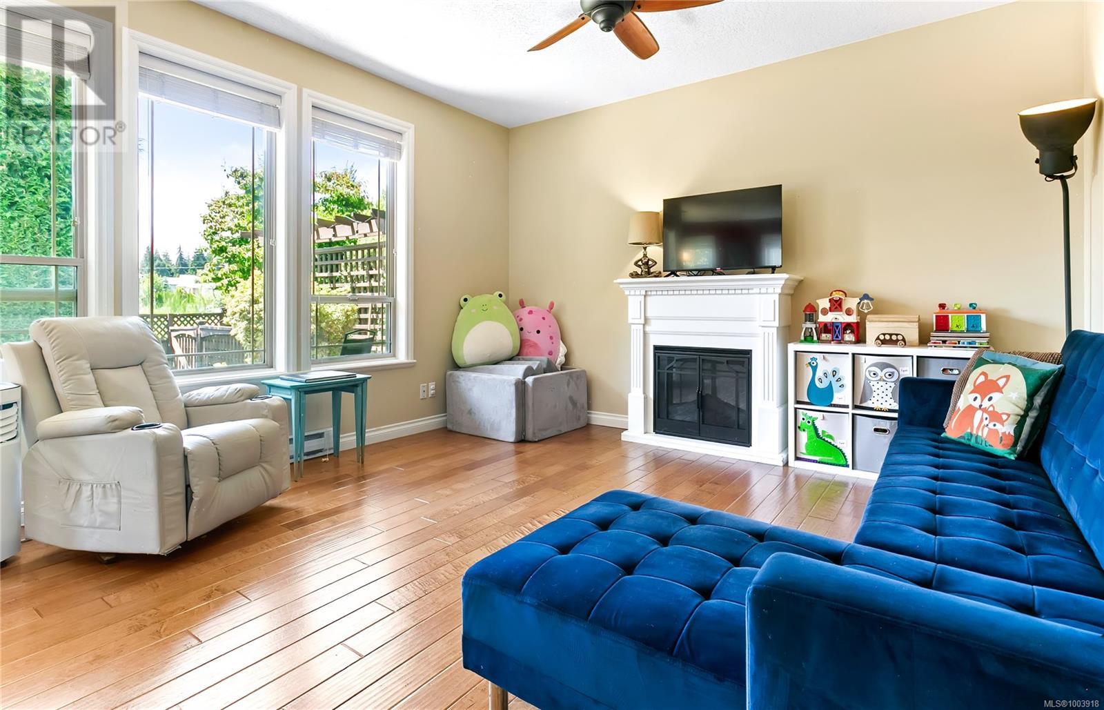 Photo 13 of 105 6591 Arranwood Dr, Sooke BC