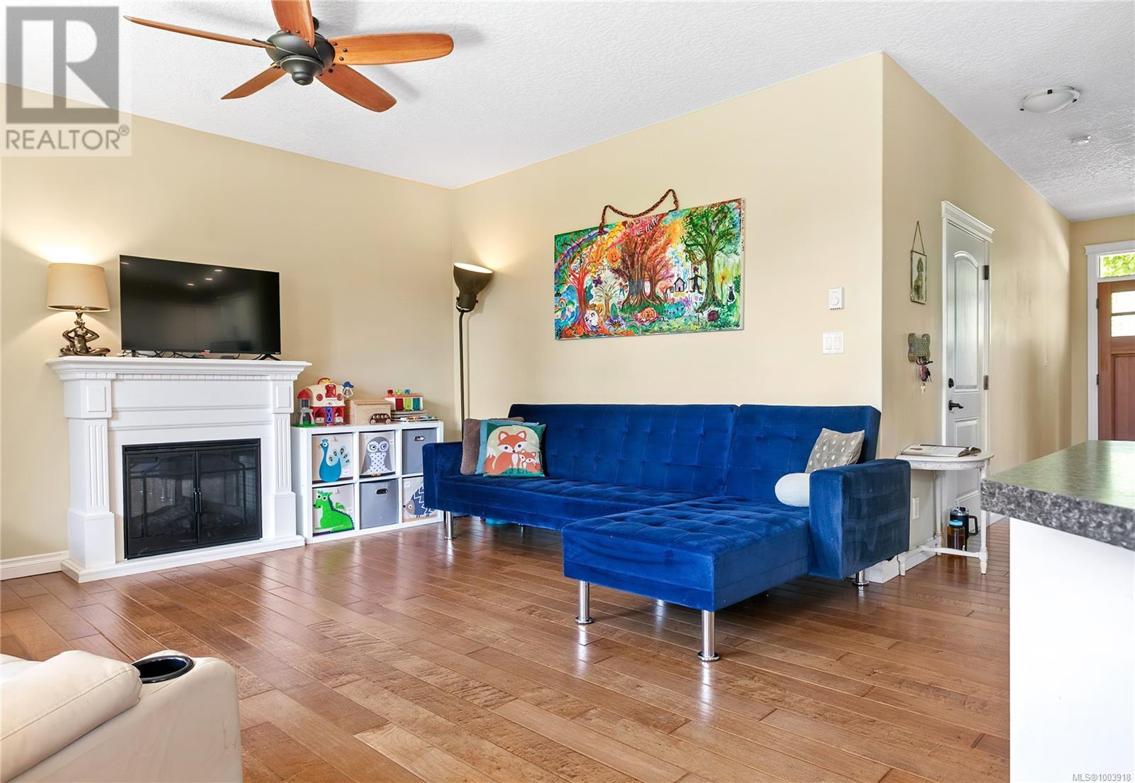 Photo 16 of 105 6591 Arranwood Dr, Sooke BC