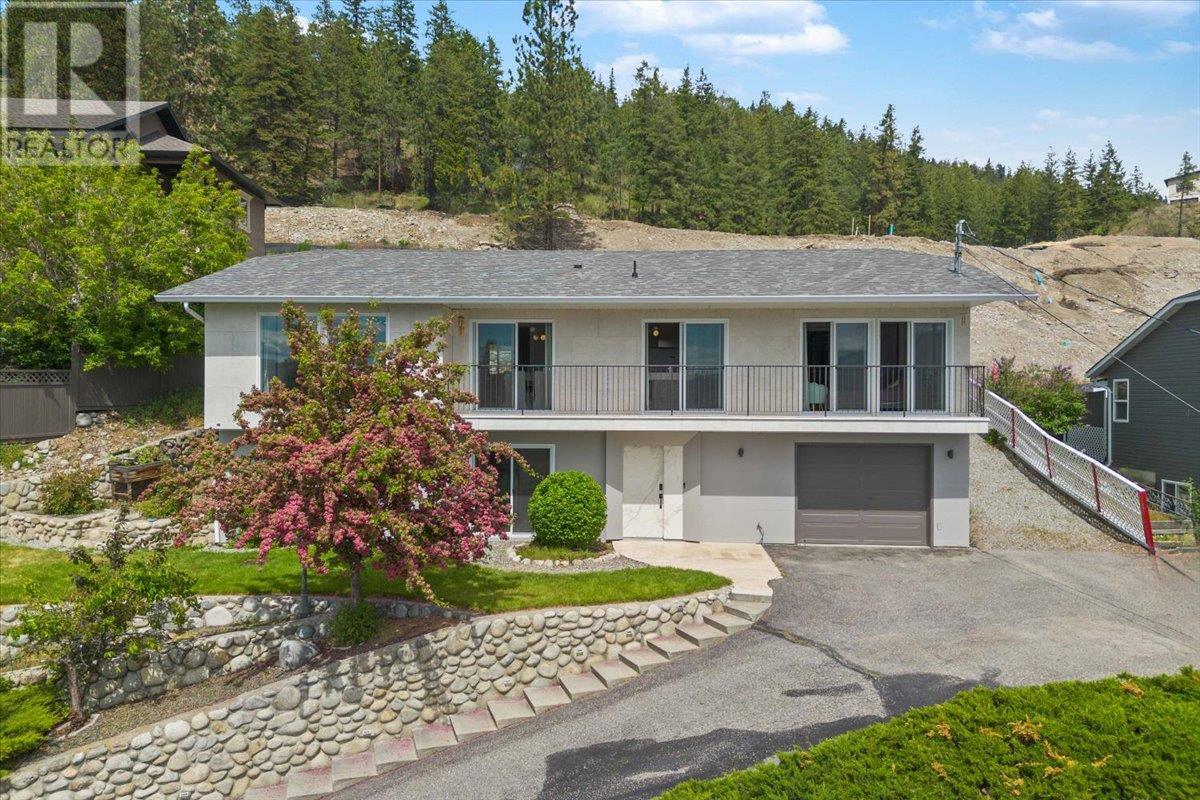  5956 Victoria Street, Peachland