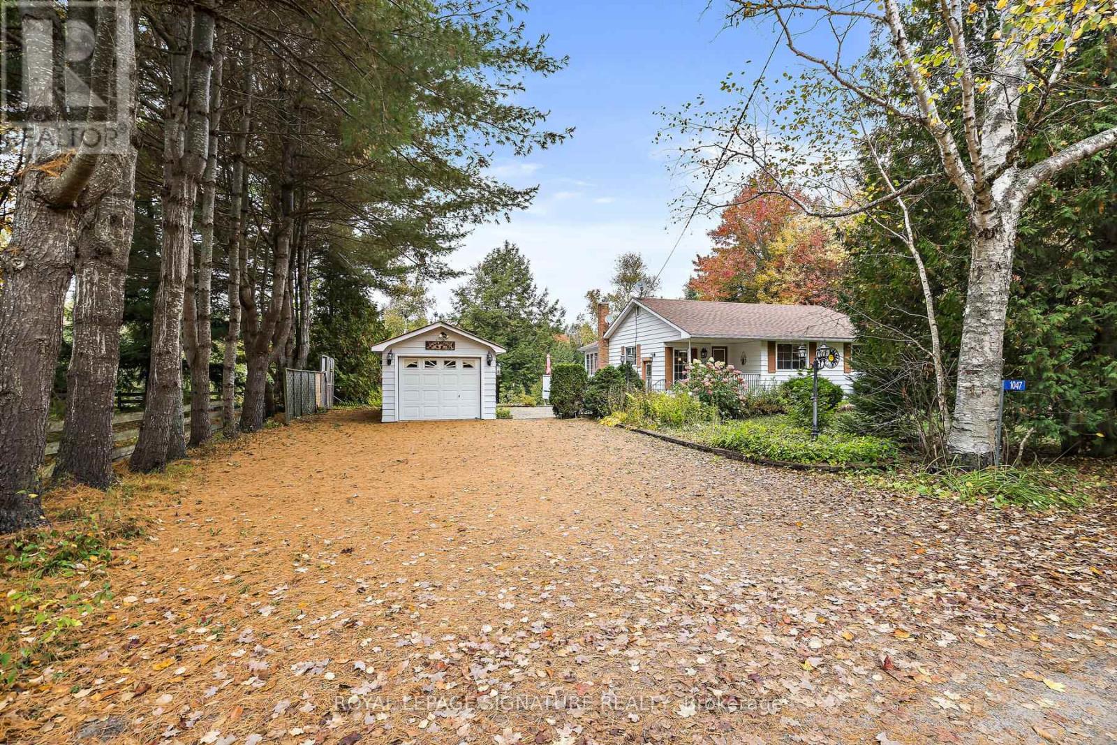 Photo 9 of 1047 Lagoon Road, Highlands East ON