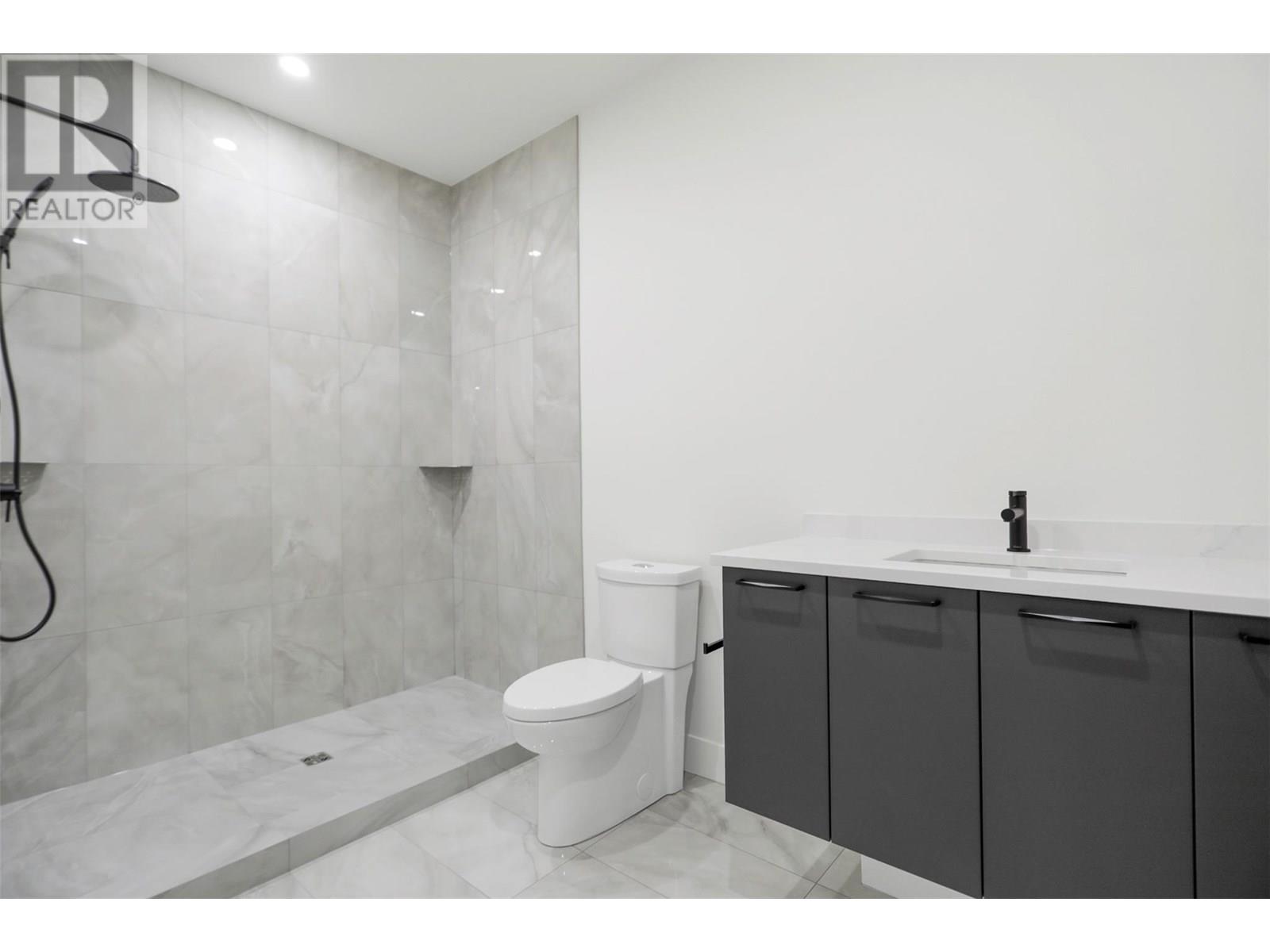  5533 Foothill Court, Kelowna
