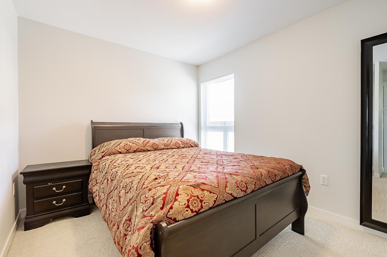 Photo 14 of 93 15111 Edmund Drive, Surrey BC