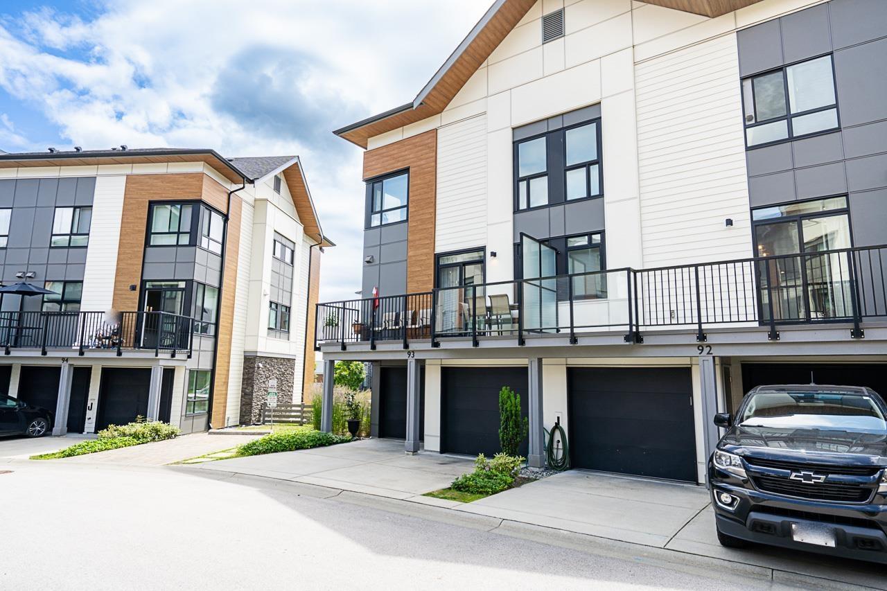 Photo 5 of 93 15111 Edmund Drive, Surrey BC